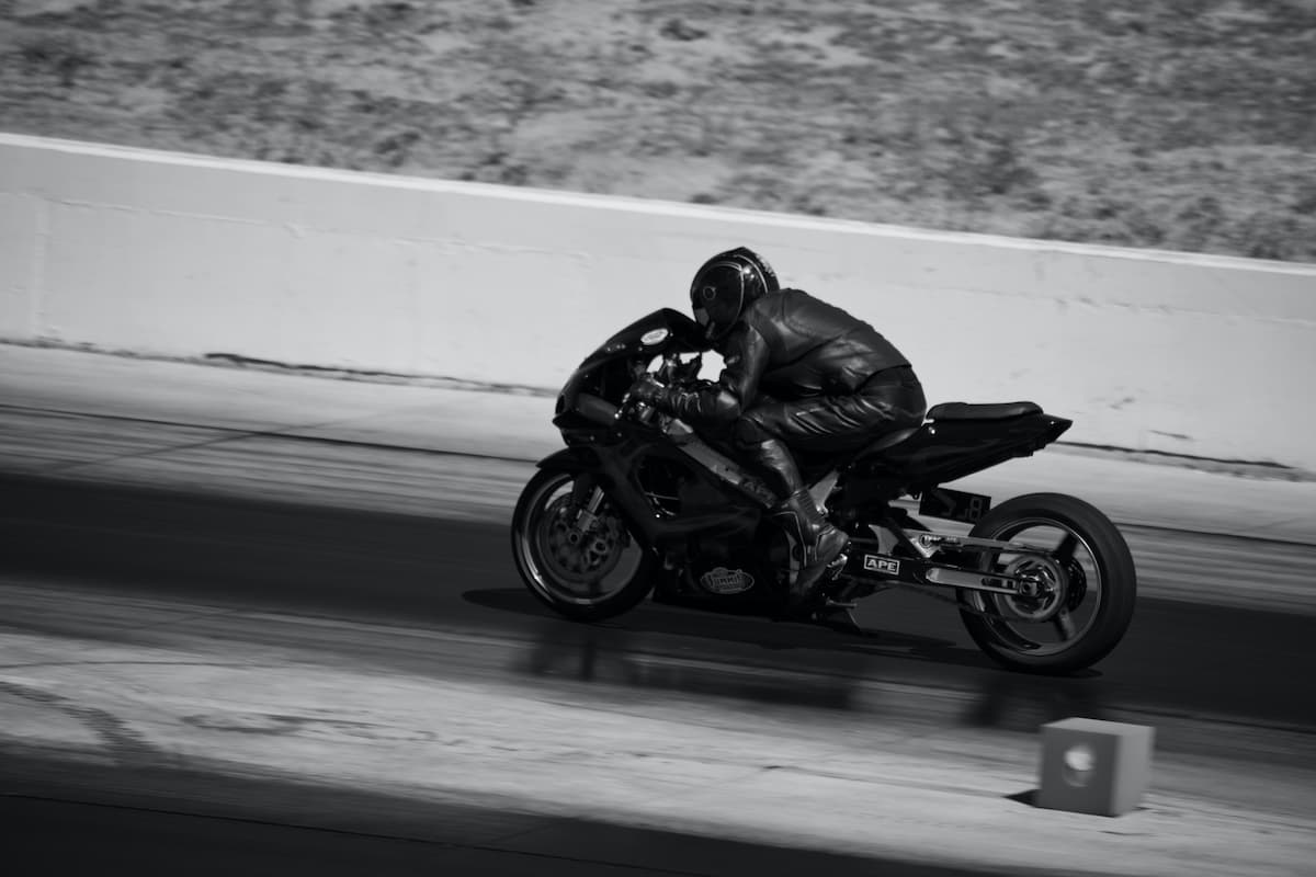 is motorrijden moeilijk